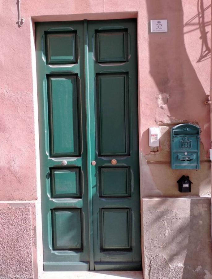 Appartamento Centro Storico Al Bastione Каляри Екстериор снимка