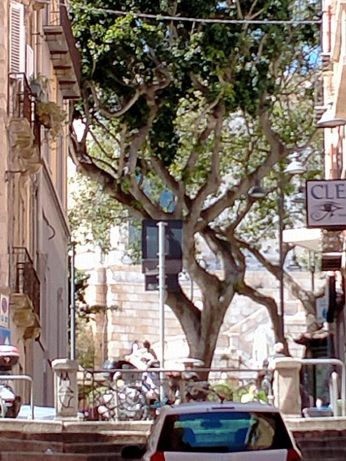 Appartamento Centro Storico Al Bastione Каляри Екстериор снимка